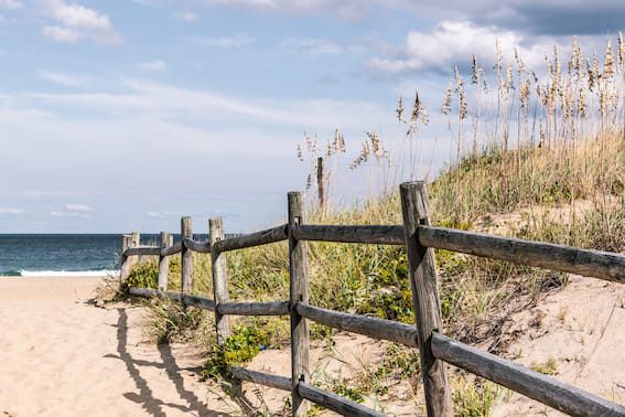 sandbridge beach houses